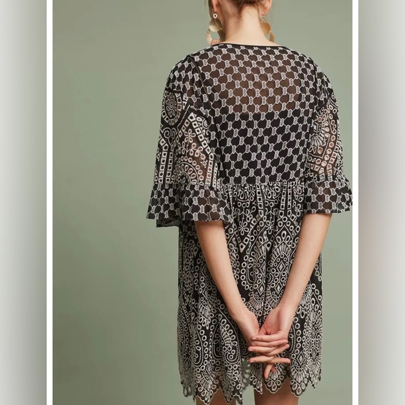 Anthropologie Akemi + Kim Brooke embroidered eyelet loose fit dress size 2 - Picture 3 of 12